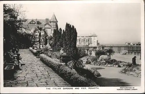 Penarth Italian Gardens 
Pier / Grossbritannien /