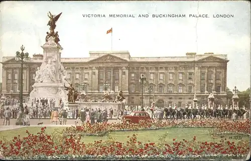 London Victorias Memorial
Buckingham Palace / City of London /Inner London - West