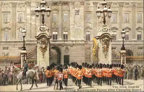 London Buckingham Palace
Irish Guards / City of London /Inner London - West