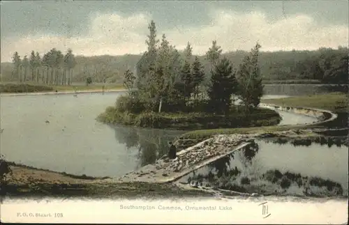 Southampton Ornamental Lake / Southampton /Southampton