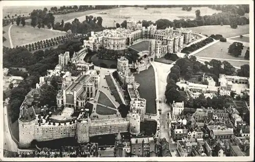 Windsor Castle Castle Fliegeraufnahme  / City of London /Inner London - West