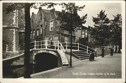 Delft Oude huisjes achter d. N. Kerk *