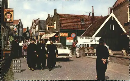 Volendam  x