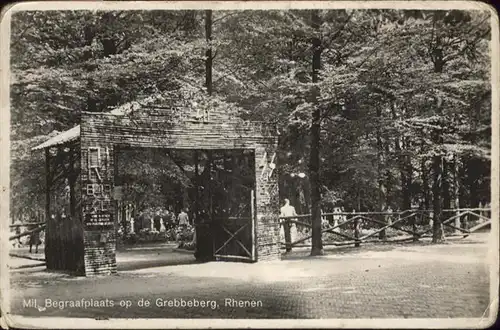 Rhenen Begraafplaats op de Grebbeberg *