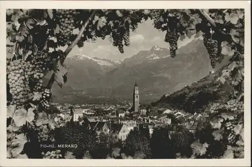 Merano Kirche Trauben *