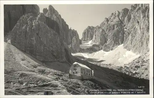 Sassolungo Refugio Dicenza Forcella Sasso Piatto Langkofelhuette *