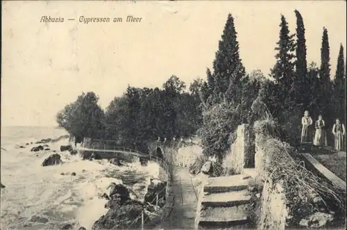 Abbazia Istrien Cypressen am Meer x / Seebad Kvarner Bucht /Primorje Gorski kotar