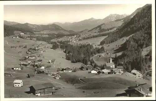 wu81628 Hirschegg Kleinwalsertal Vorarlberg Hirschegg Kleinwalsertal Riezlern Oberstdorfer Bergen * Kategorie. Mittelberg Alte Ansichtskarten