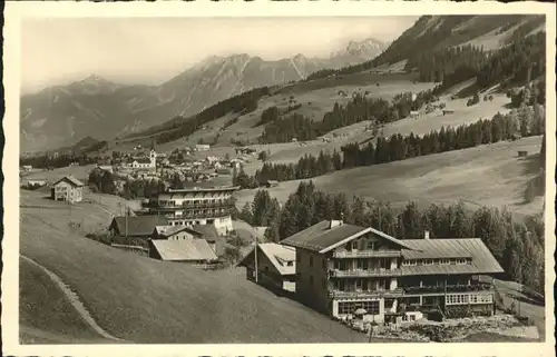 wu81644 Hirschegg Kleinwalsertal Vorarlberg Hirschegg Kleinwalsertal Pension Der Berghof * Kategorie. Mittelberg Alte Ansichtskarten