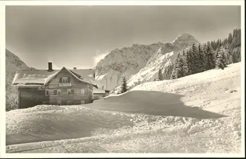 wu81660 Hirschegg Kleinwalsertal Vorarlberg Hirschegg Kleinwalsertal Gaststaette Pension Fuchshof * Kategorie. Mittelberg Alte Ansichtskarten