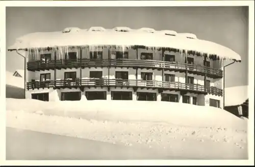 wu81665 Hirschegg Kleinwalsertal Vorarlberg Hirschegg Kleinwalsertal Sonnenbichl-Alpina * Kategorie. Mittelberg Alte Ansichtskarten