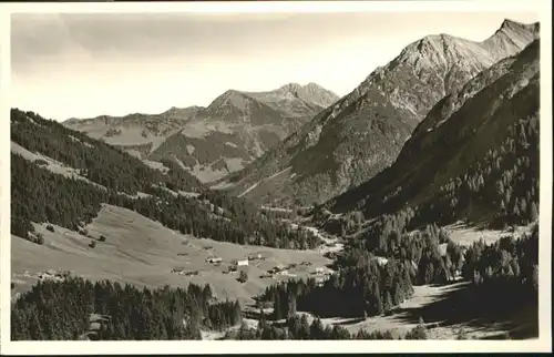 Baad Kleinwalsertal Kanzelwand Hammerspitze Hochgehren Schuesser Zwoelferkopf *