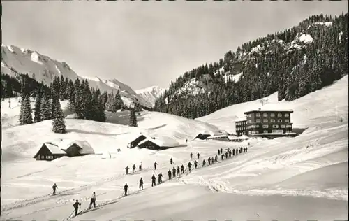 wu82045 Hirschegg Kleinwalsertal Vorarlberg Hirschegg Kleinwalsertal Untere Auenalpe ESV Stuttgart * Kategorie. Mittelberg Alte Ansichtskarten