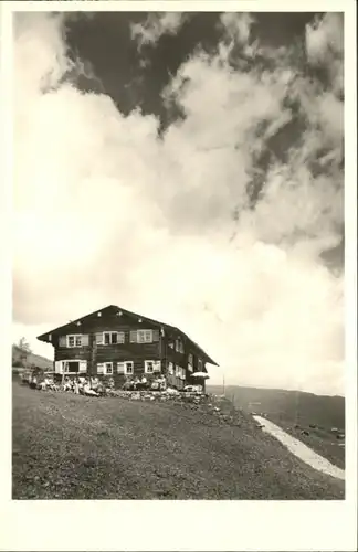 wu82073 Hirschegg Kleinwalsertal Vorarlberg Hirschegg Kleinwalsertal Ferienheim Berghalde * Kategorie. Mittelberg Alte Ansichtskarten