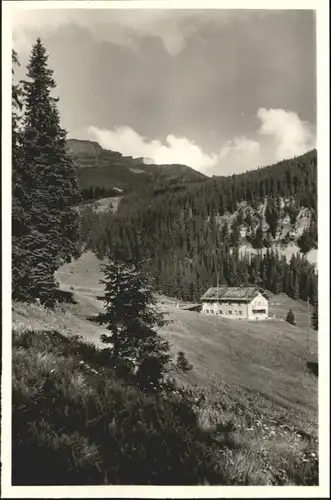 wu82126 Hirschegg Kleinwalsertal Vorarlberg Hirschegg Kleinwalsertal Wuerzburger Huette * Kategorie. Mittelberg Alte Ansichtskarten