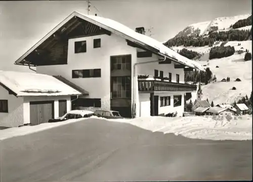 wu82223 Hirschegg Kleinwalsertal Vorarlberg Hirschegg Kleinwalsertal Gaestehaus Breuer * Kategorie. Mittelberg Alte Ansichtskarten