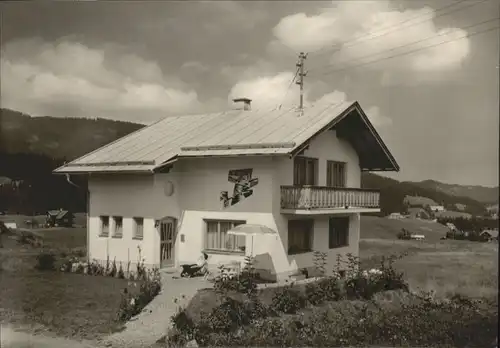 wu82417 Hirschegg Kleinwalsertal Vorarlberg Hirschegg Kleinwalsertal Gaestehaus Simmerle * Kategorie. Mittelberg Alte Ansichtskarten