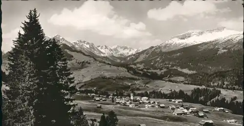 Riezlern Kleinwalsertal Riezlern Kleinwalsertal Heuberg Walmendinger Horn Ochsenhoferkoepfen Gruenhorn Hoch-Ifen *