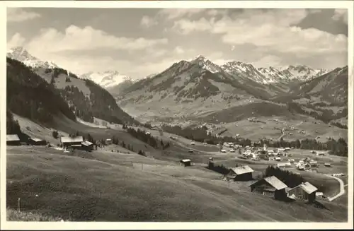 Riezlern Kleinwalsertal Riezlern Kleinwalsertal Widderstein aelpeleskopf Heuberg Walmendinger Horn Gruenhorn *