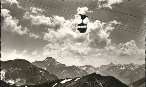 Riezlern Kleinwalsertal Riezlern Kleinwalsertal Kanzelwandbahn Zwoelferkopf Widderstein Baerenkopf Heiterberg Kuhgehrenspitze *