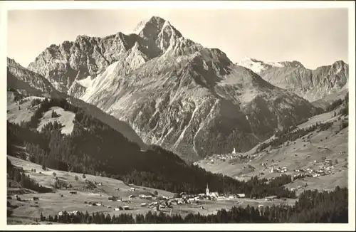 Kleinwalsertal Riezlern Hirschegg Mittelberg Widderstein Baerenkopf Braunarlspitze *