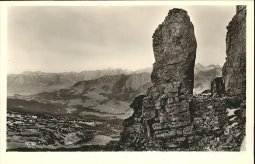 wu82911 Hirschegg Kleinwalsertal Vorarlberg Hirschegg Kleinwalsertal Ifenhuette * Kategorie. Mittelberg Alte Ansichtskarten