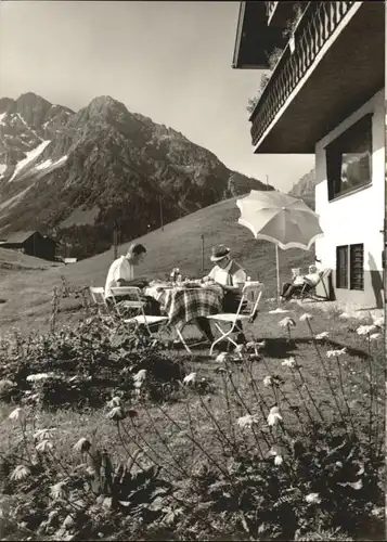 wu82982 Hirschegg Kleinwalsertal Vorarlberg Hirschegg Kleinwalsertal Gaestehaus Breuer  * Kategorie. Mittelberg Alte Ansichtskarten