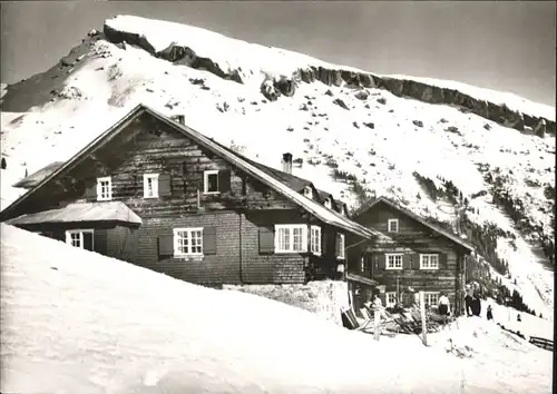 Kleinwalsertal Schwarzwasserhuette Hoch-Ifen *