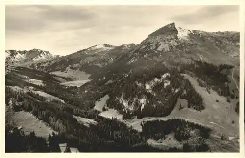 wu83012 Hirschegg Kleinwalsertal Vorarlberg Hirschegg Kleinwalsertal Ifenhuette  * Kategorie. Mittelberg Alte Ansichtskarten