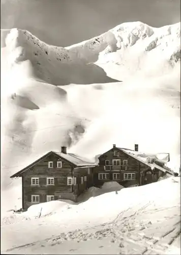 Kleinwalsertal Schwarzwasserhuette Gruenhorn *