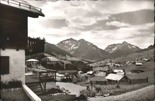 wu83050 Hirschegg Kleinwalsertal Vorarlberg Hirschegg Kleinwalsertal Haus in der Sonne * Kategorie. Mittelberg Alte Ansichtskarten