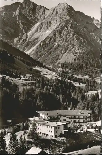 wu83069 Hirschegg Kleinwalsertal Vorarlberg Hirschegg Kleinwalsertal Ifenhotel  * Kategorie. Mittelberg Alte Ansichtskarten