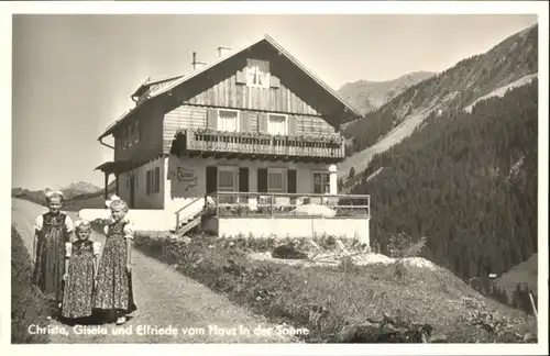 wu84151 Hirschegg Kleinwalsertal Vorarlberg Hirschegg Kleinwalsertal Haus in der Sonne * Kategorie. Mittelberg Alte Ansichtskarten