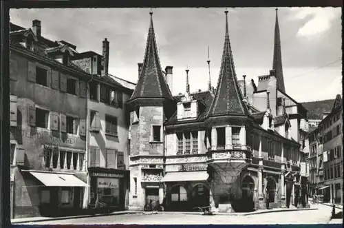 Neuchatel NE Neuchatel Place Halles * / Neuchatel /Bz. Neuchâtel