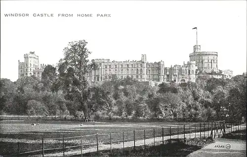 wz05656 Windsor Castle Castle
Home Park Kategorie. United Kingdom Alte Ansichtskarten