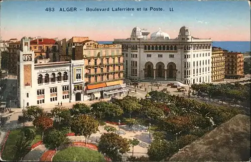 Alger Algerien Boulevard Laferriere Poste / Algier Algerien /