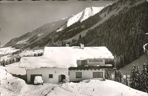 wz28777 Hirschegg Kleinwalsertal Vorarlberg Sportheim Schoenegg Kategorie. Mittelberg Alte Ansichtskarten