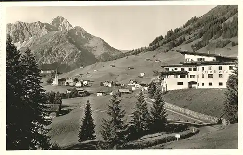 wz28801 Hirschegg Kleinwalsertal Vorarlberg Ifenhotel Kategorie. Mittelberg Alte Ansichtskarten