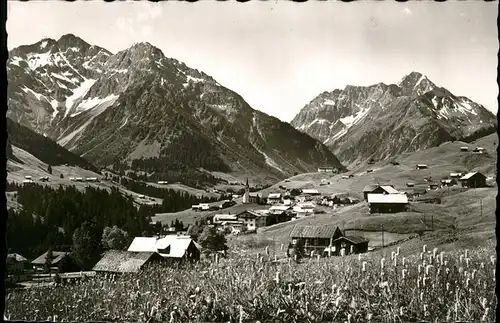 wz28901 Hirschegg Kleinwalsertal Vorarlberg Panorama Kategorie. Mittelberg Alte Ansichtskarten