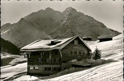 wz28935 Hirschegg Kleinwalsertal Vorarlberg Cafe Schuster Kategorie. Mittelberg Alte Ansichtskarten