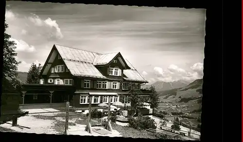 wz28961 Hirschegg Kleinwalsertal Vorarlberg Hochgebirgskinderheim Dr. Bergengruen Kategorie. Mittelberg Alte Ansichtskarten