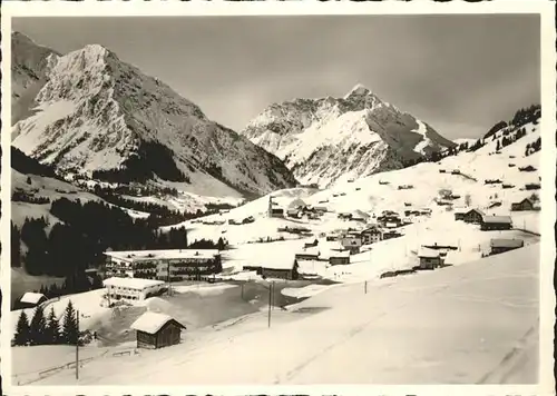 wz28986 Hirschegg Kleinwalsertal Vorarlberg Panorama Kategorie. Mittelberg Alte Ansichtskarten