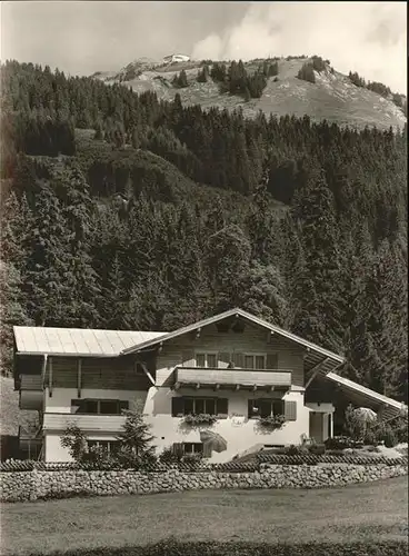 Baad Kleinwalsertal Gaestehaus Erika