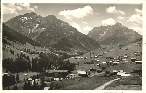 wz29106 Hirschegg Kleinwalsertal Vorarlberg Panorama Kategorie. Mittelberg Alte Ansichtskarten