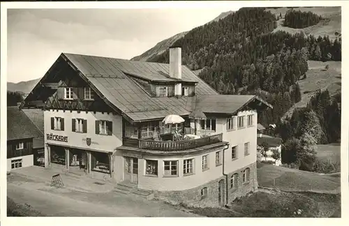 wz29121 Hirschegg Kleinwalsertal Vorarlberg Haus Puehringer Kategorie. Mittelberg Alte Ansichtskarten
