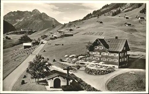 wz29126 Hirschegg Kleinwalsertal Vorarlberg Kreuz Wein-Klause Kategorie. Mittelberg Alte Ansichtskarten