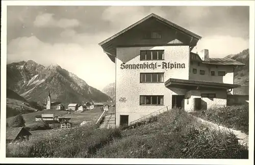 wz29129 Hirschegg Kleinwalsertal Vorarlberg Sonnenbichl-Alpina Kategorie. Mittelberg Alte Ansichtskarten