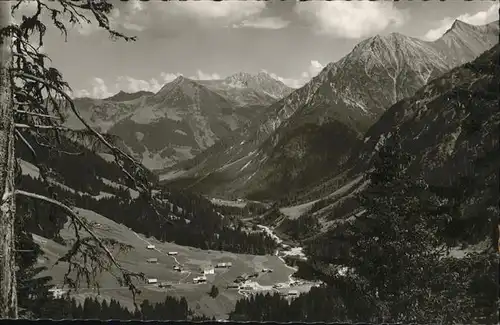 Kleinwalsertal Alpengasthof Noris Huette besitzer Tilly Schickk