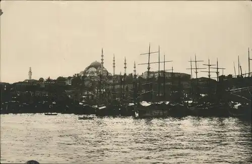 Istanbul Constantinopel Schiffe Panorama / Istanbul /