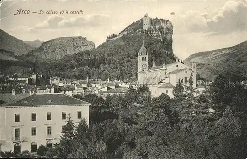 Arco Trentino La chiesa ed il castello